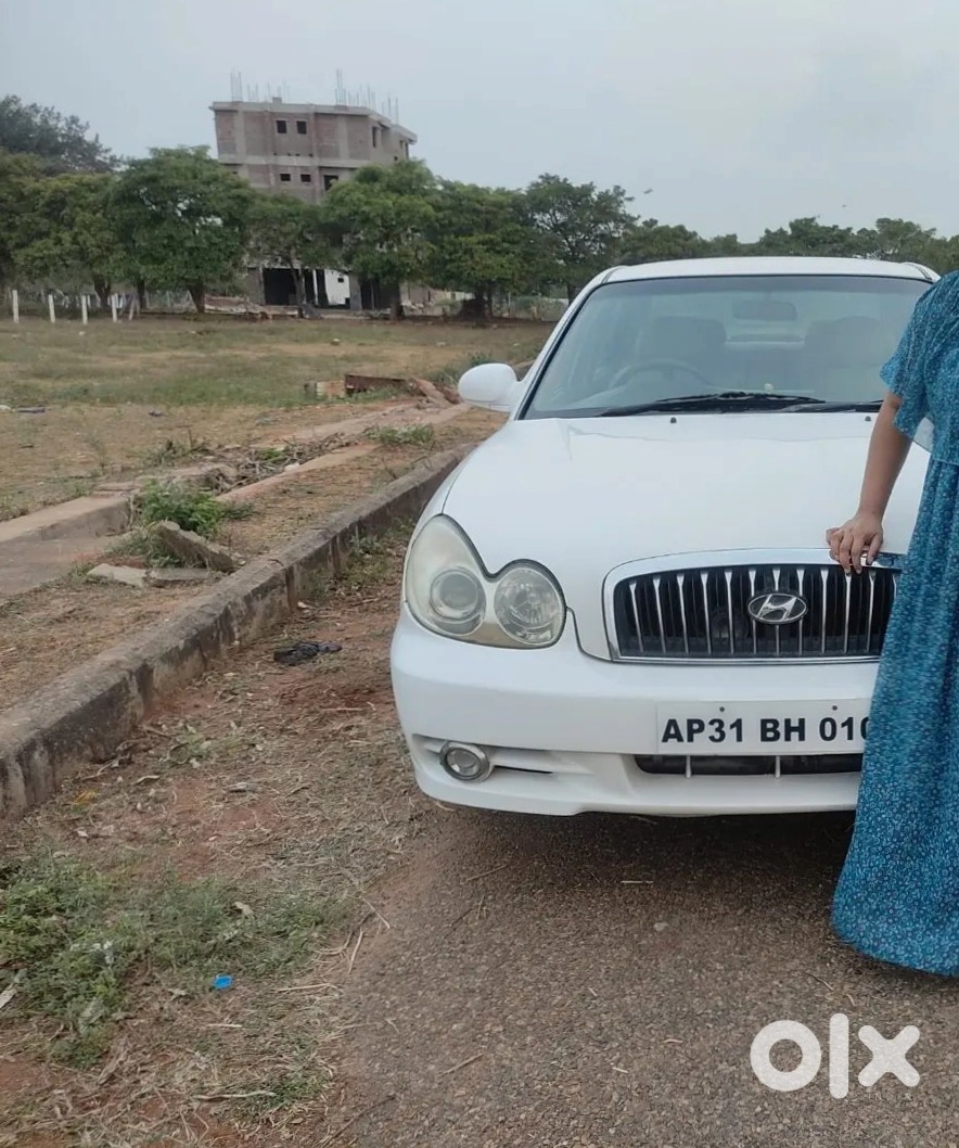 2013 Hyundai Sonata - Automatic