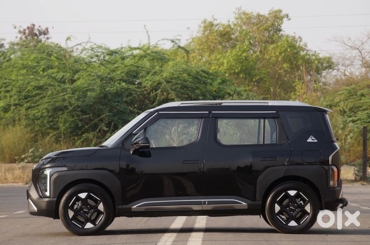 2025 Kia Syros - Almost New