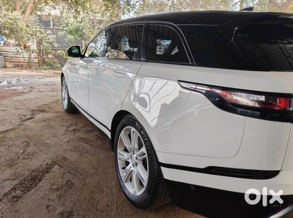 Range Rover Velar 2025 Practically New