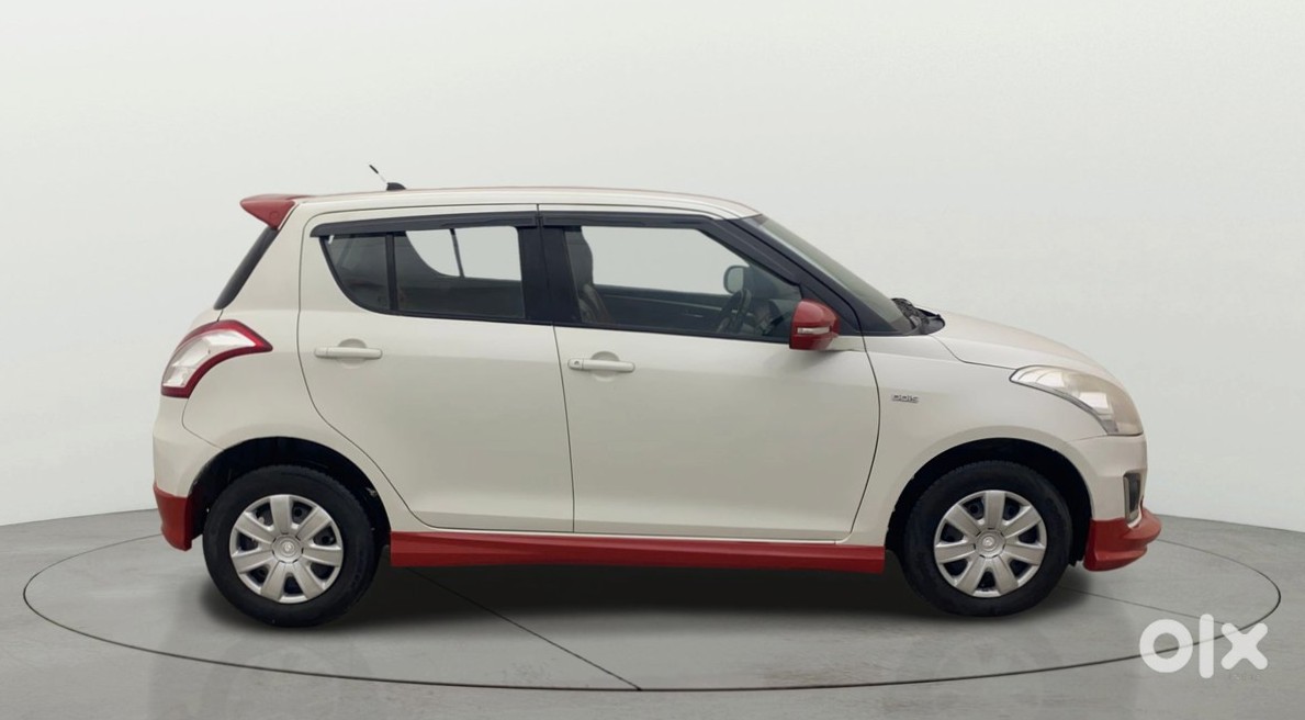 Maruti Swift 2025 - Almost New
